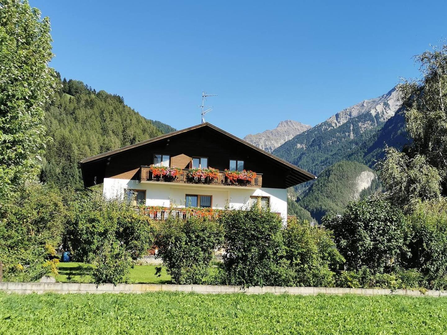 Apartments Steger Sand In Taufers Campo Tures Dış mekan fotoğraf